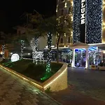 Deluxe Hotel 4*