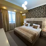 Hotell Deluxe