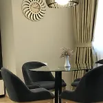 Deluxe 4*