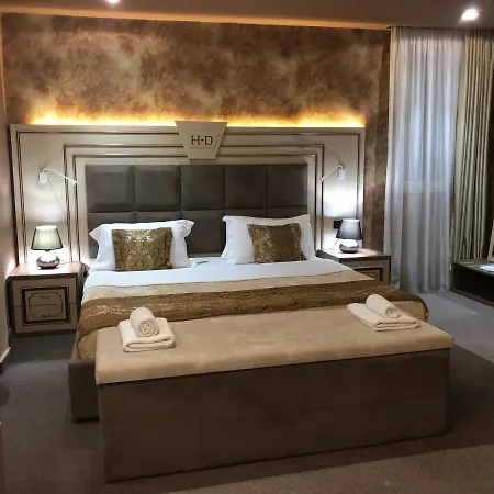 Deluxe Otel 4*