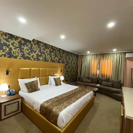 Ξενοδοχείο Deluxe