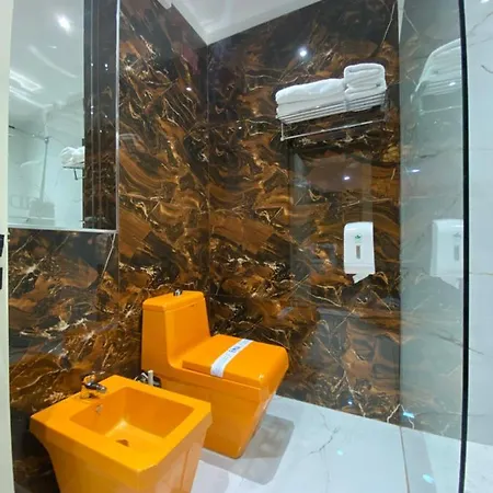 Deluxe Otel Tiran