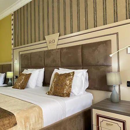 Otel Deluxe