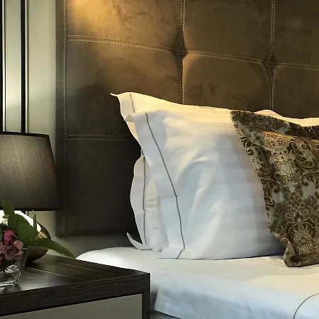 Ξενοδοχείο Deluxe 4*