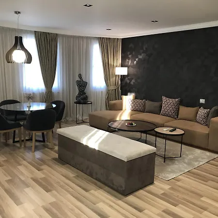 Deluxe Hotel Tirana