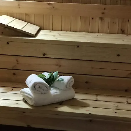 Ξενοδοχείο Deluxe 4*