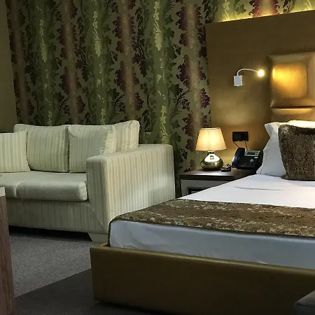 Deluxe