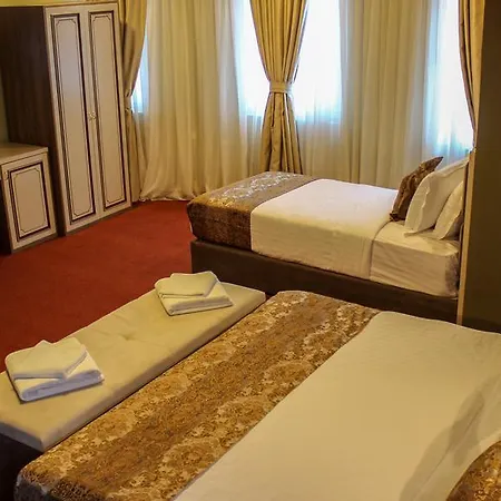Otel Deluxe Tiran