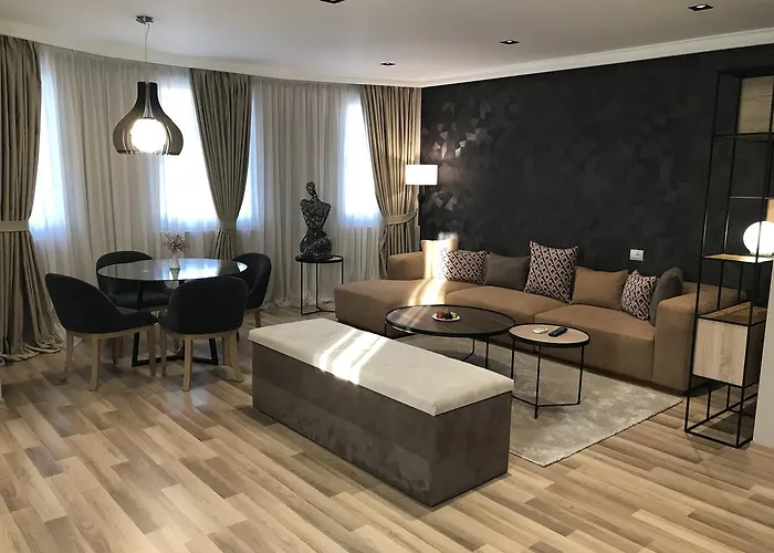 Deluxe Hotel Tirana